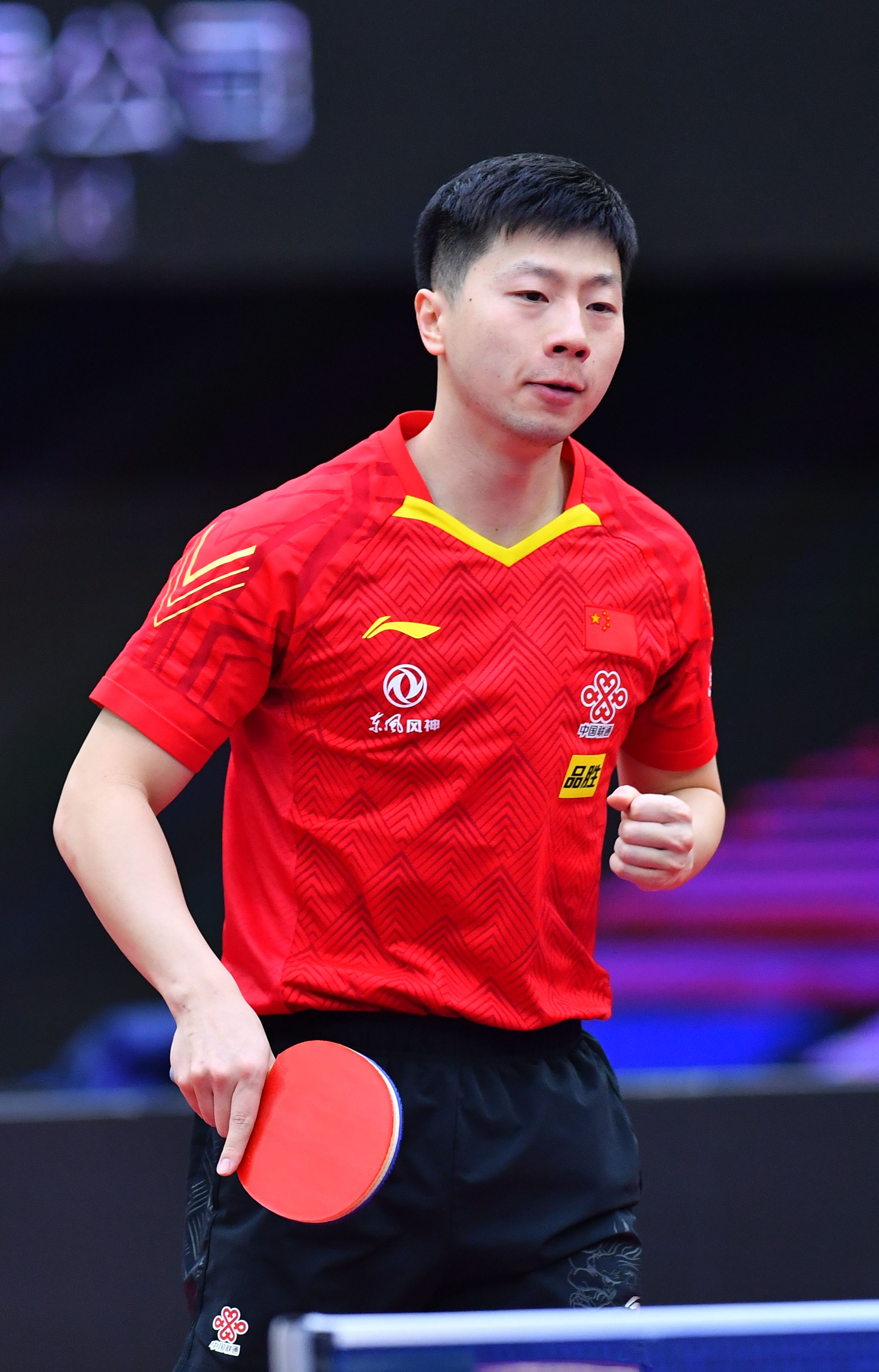 在进攻端缺 在进攻端缺